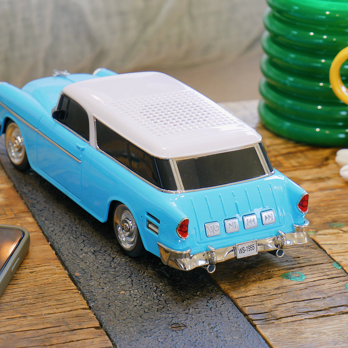 RETRO CHEVY CAR SPEAKER - Bluetooth Speaker & FM Radio (Cop