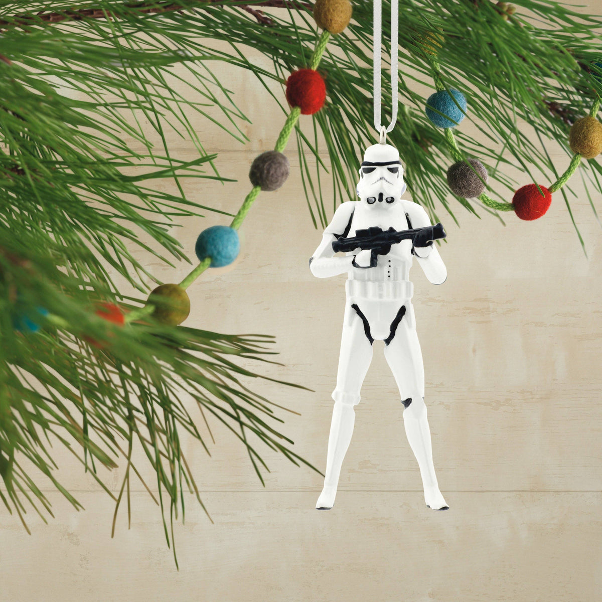 Collectable Star Wars™ - Stormtrooper & Blaster Ornament