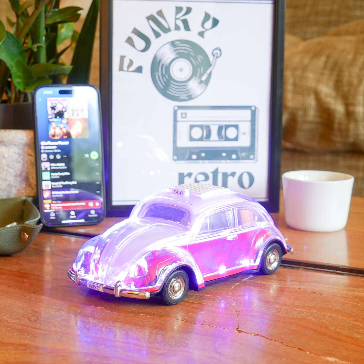 RETRO CLASSIC CAR SPEAKER - Bluetooth Speaker & FM Radio