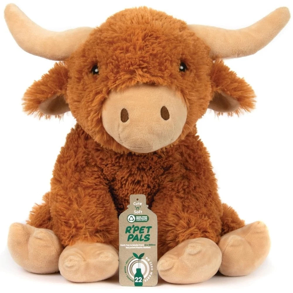 Large Highland Cow - Made out of recycled plastic bottles